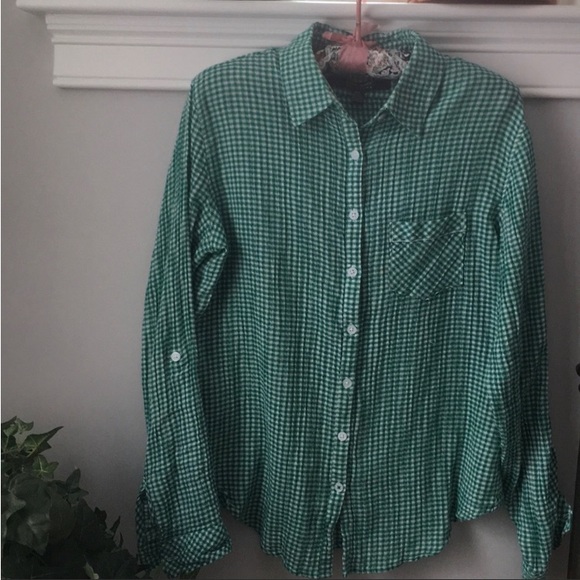 Coupe Collection green & white button down shirt. 
99% cotton, 1% spandex
Sz M - Picture 6 of 6